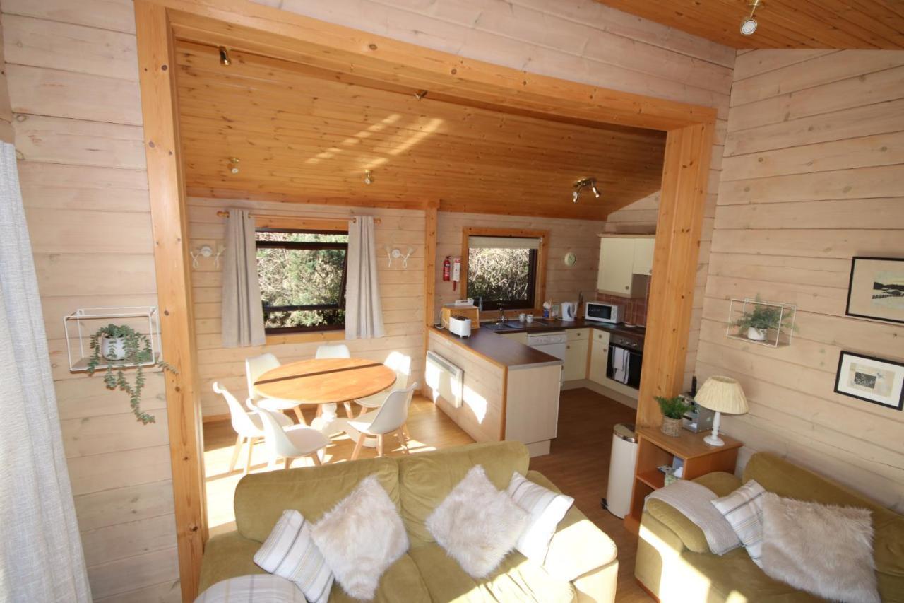 Hartland Hideaway Lodge Woolfardisworthy  Exterior photo