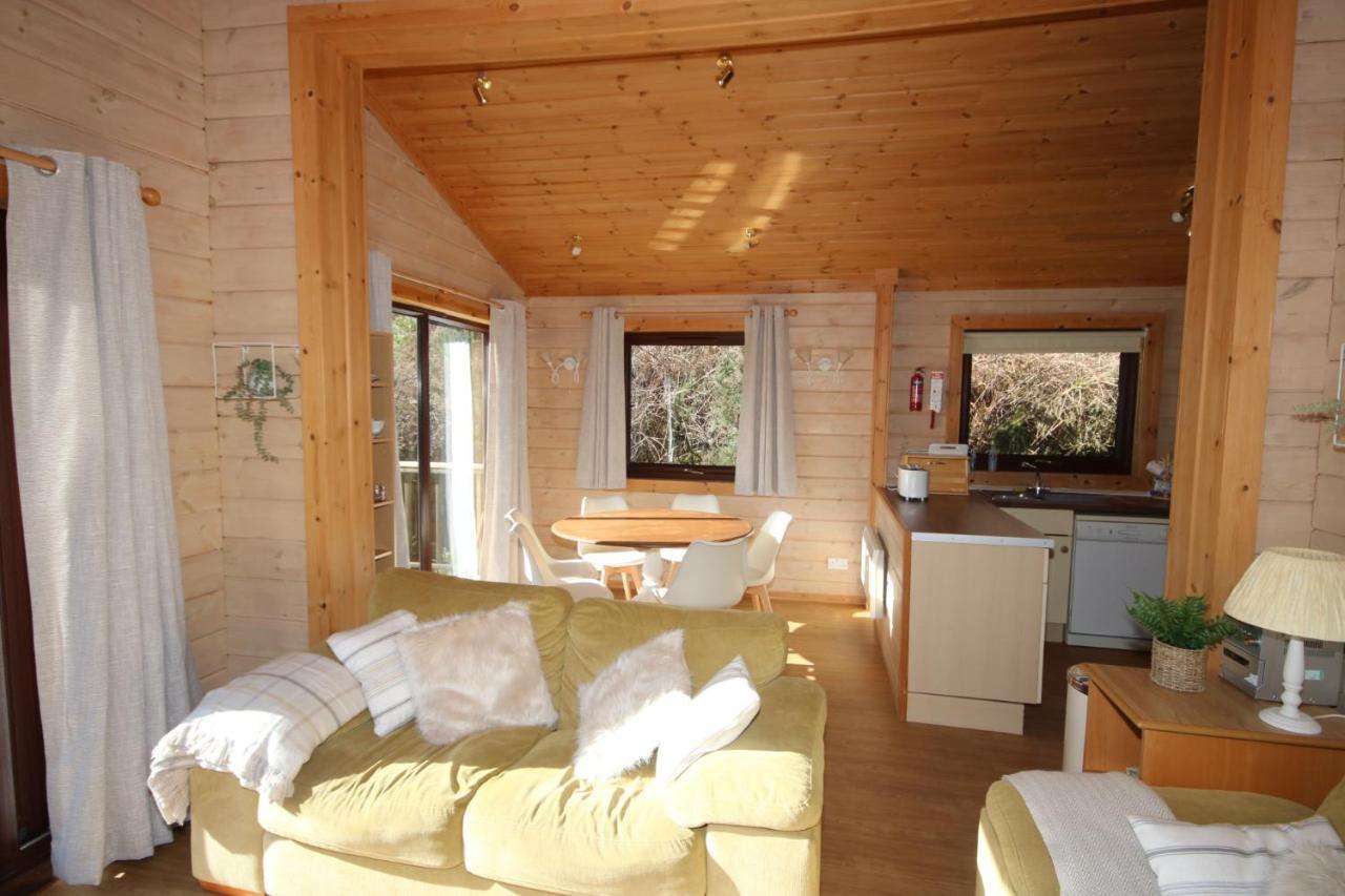 Hartland Hideaway Lodge Woolfardisworthy  Exterior photo