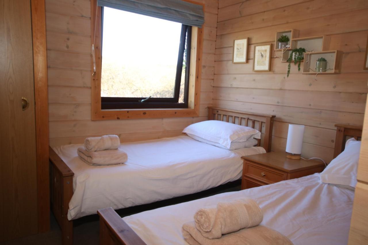 Hartland Hideaway Lodge Woolfardisworthy  Exterior photo